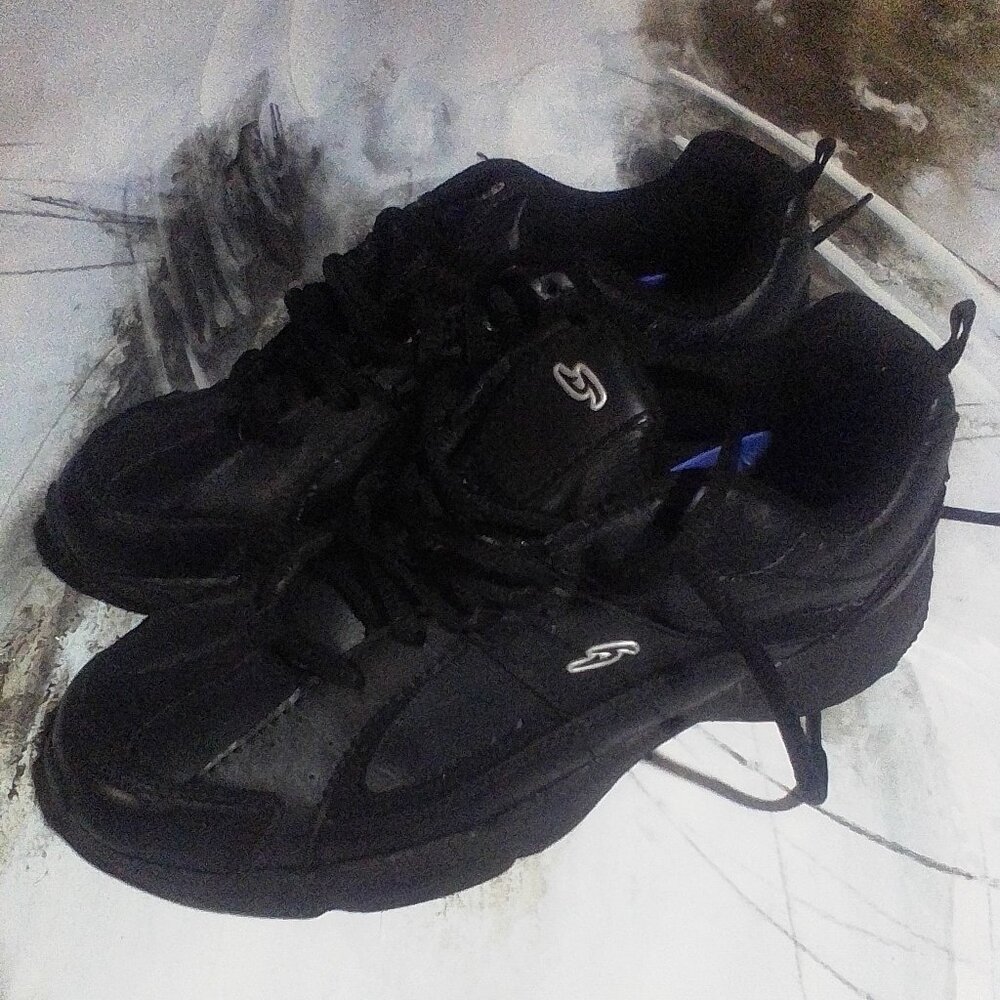 Women's sneakers